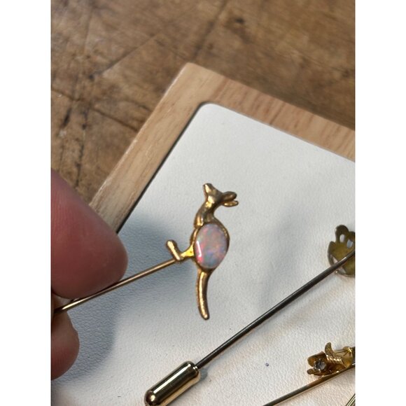 Vintage Gold-Tone Stick Pins Set Of 6 With Apple Kangaroo Crown & More - Picture 5 of 8